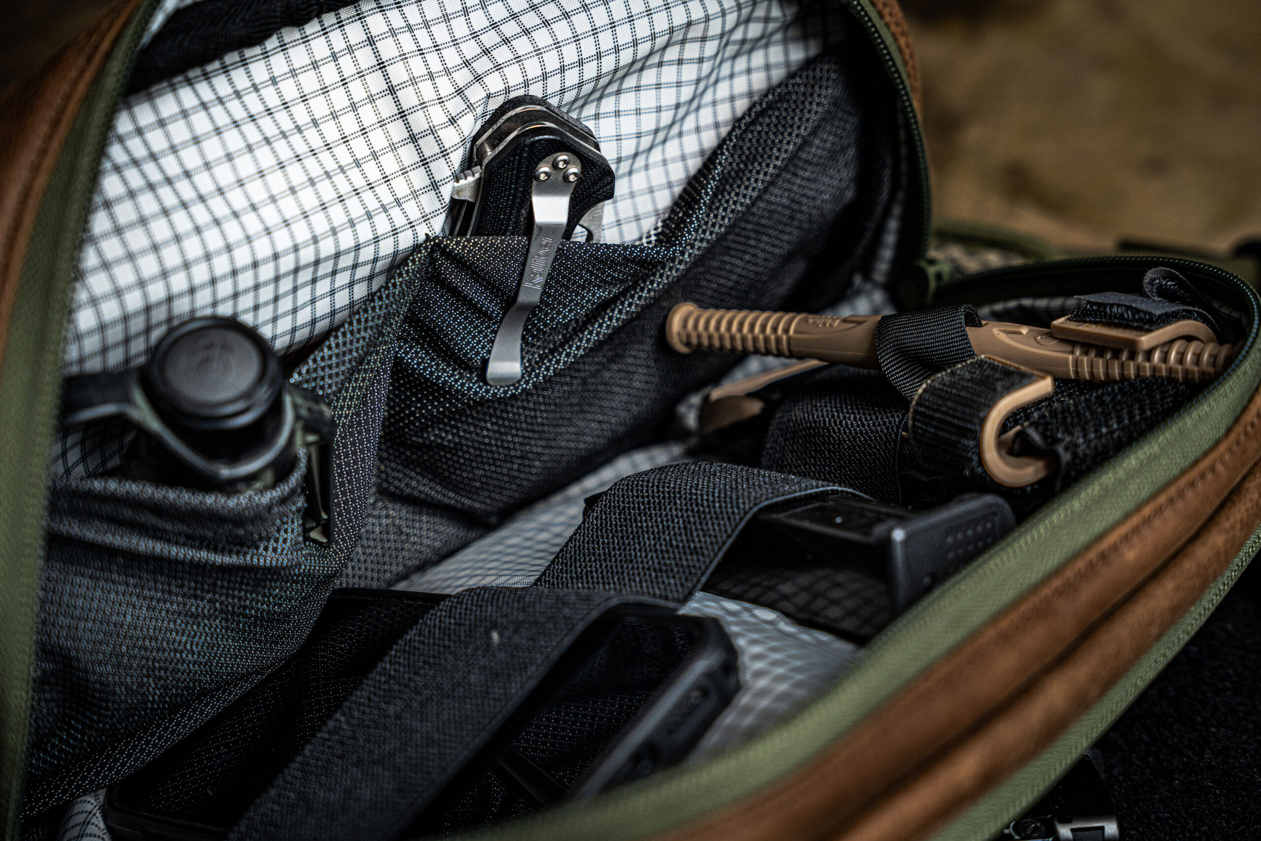 David Cross Body Bag - Image 2